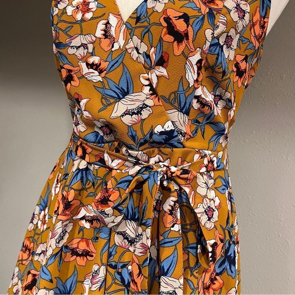 Mustard color Floral fake wrap mini Dress with straps size small - Picture 4 of 14